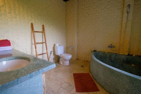 63be0c66-0efc-497c-8e6e-e12172c3dc02