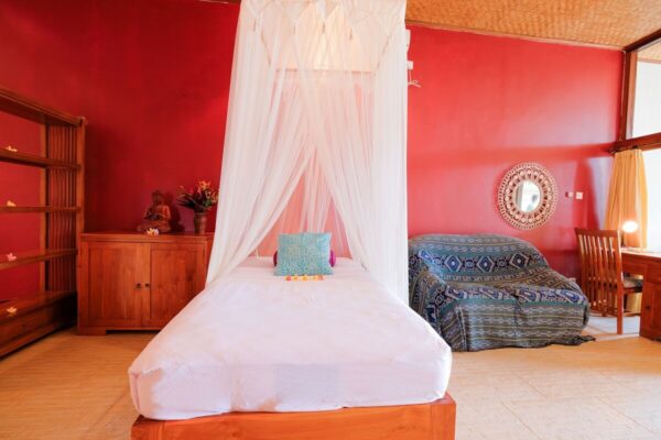 6914a0af-59a6-4a0e-95d3-ffb792578ea9