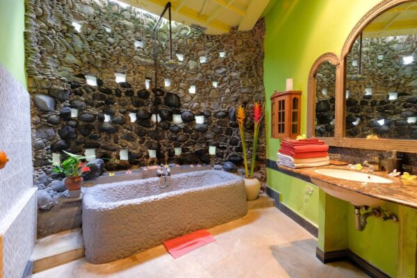 756dcb60-aa01-4bdc-b097-3aa285382e87