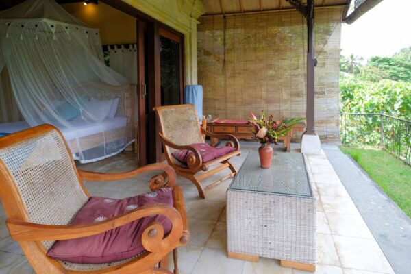 ef43c9e8-fc2f-4ce3-b6ae-10b2f0c26ecb